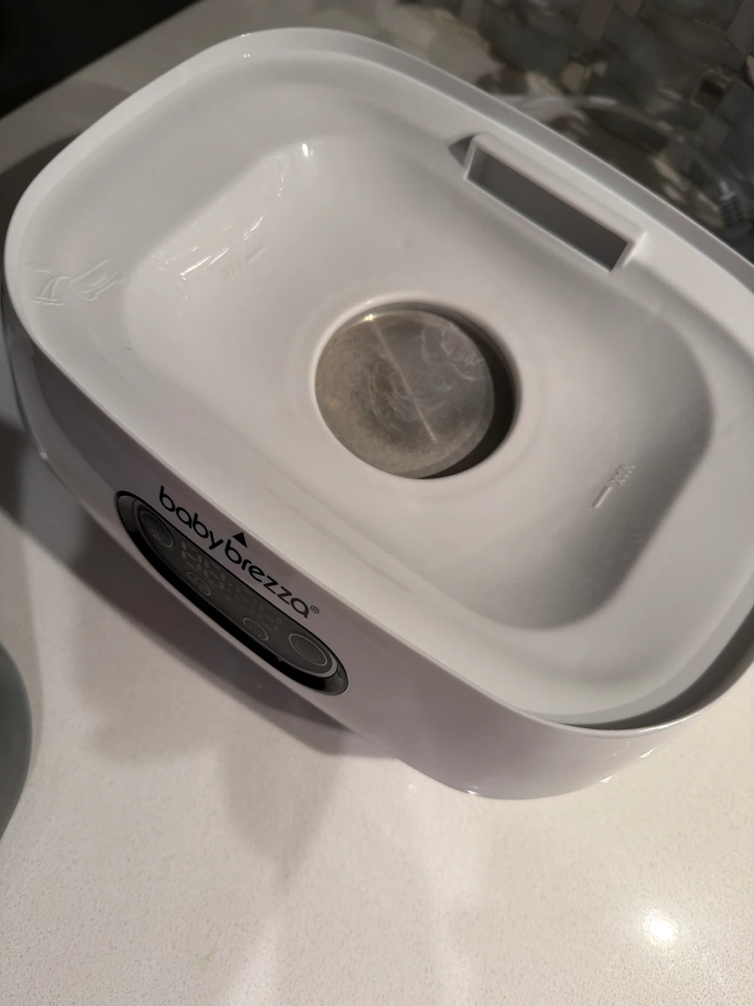 Baby Brezza Baby Bottle Sterilizer Dryer - photo 5