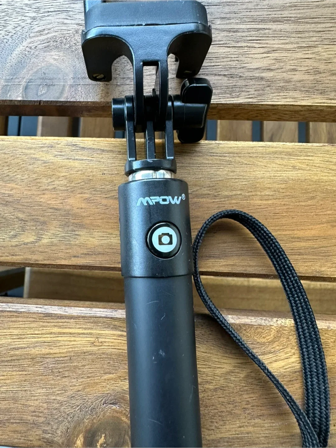 Mpow Selfie Stick Tripod - Black image indicator(2)