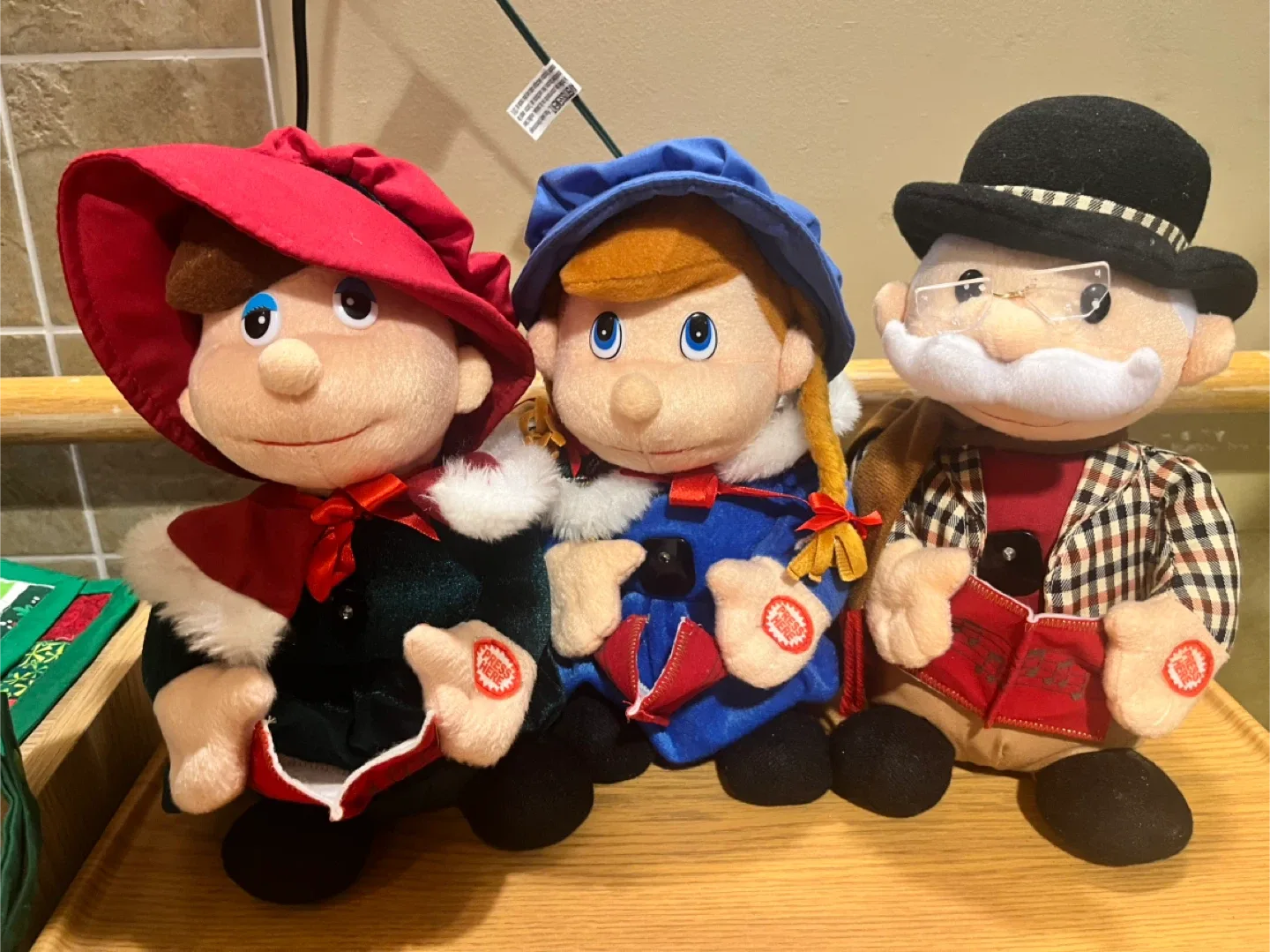 #Cleanout - Vintage Gemmy Christmas Caroler Animated Plush Set