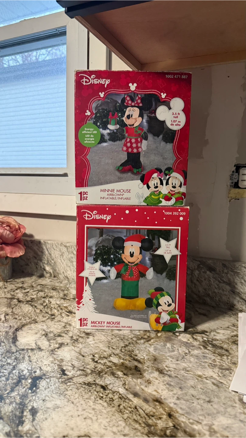 Disney Minnie & Mickey Mouse Airblown Inflatables