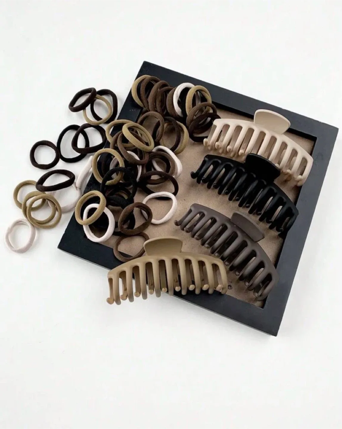 79pcs Hair Accessories Set – Scrunchies, Claw Clips & Elastics image indicator(2)