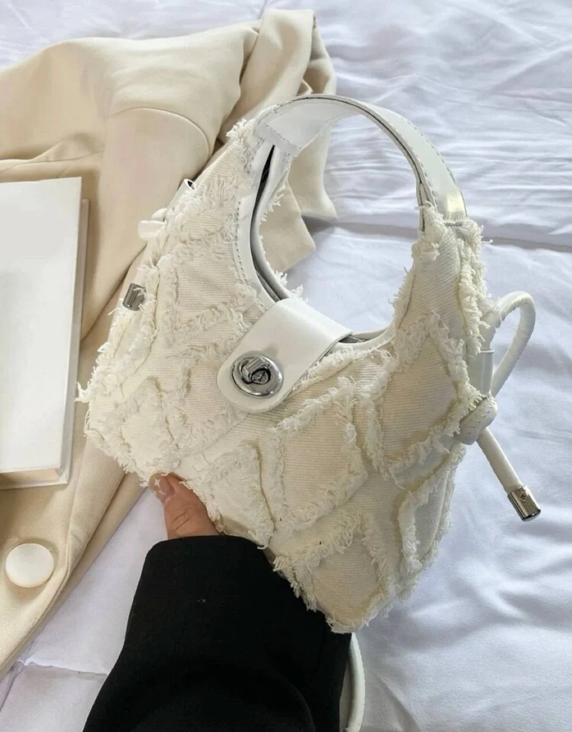 White Denim Handbag image indicator(7)