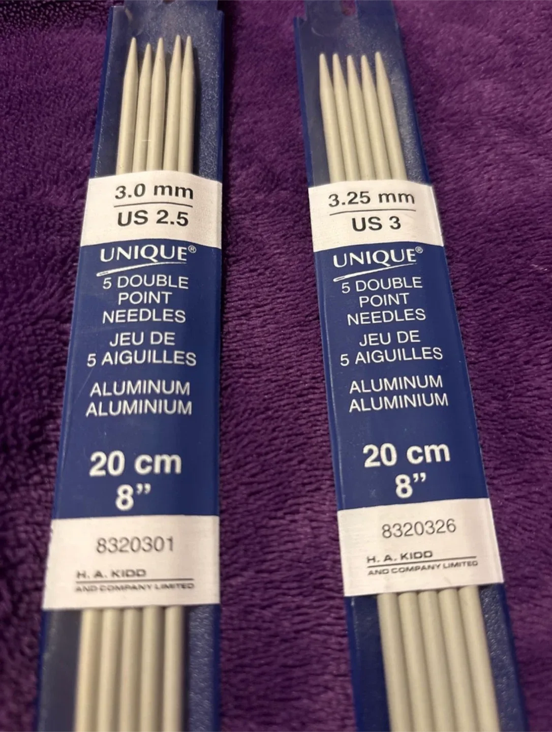 Unique Knitting Needles sz3.00mm/ sz3.25mm image indicator(2)