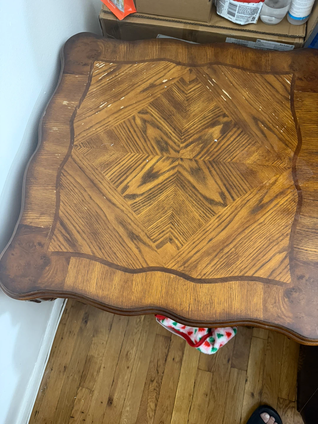 Ornate Wood Coffee Table - photo 2