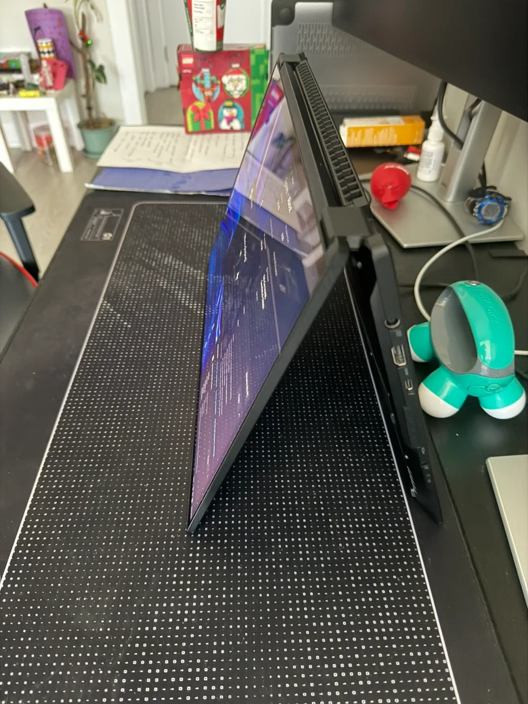 ASUS ROG Flow X16 Gaming Laptop (2024) Fully Loaded image indicator(5)