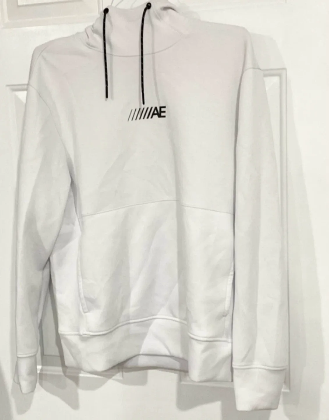 American Eagle White Hoodie - Size M