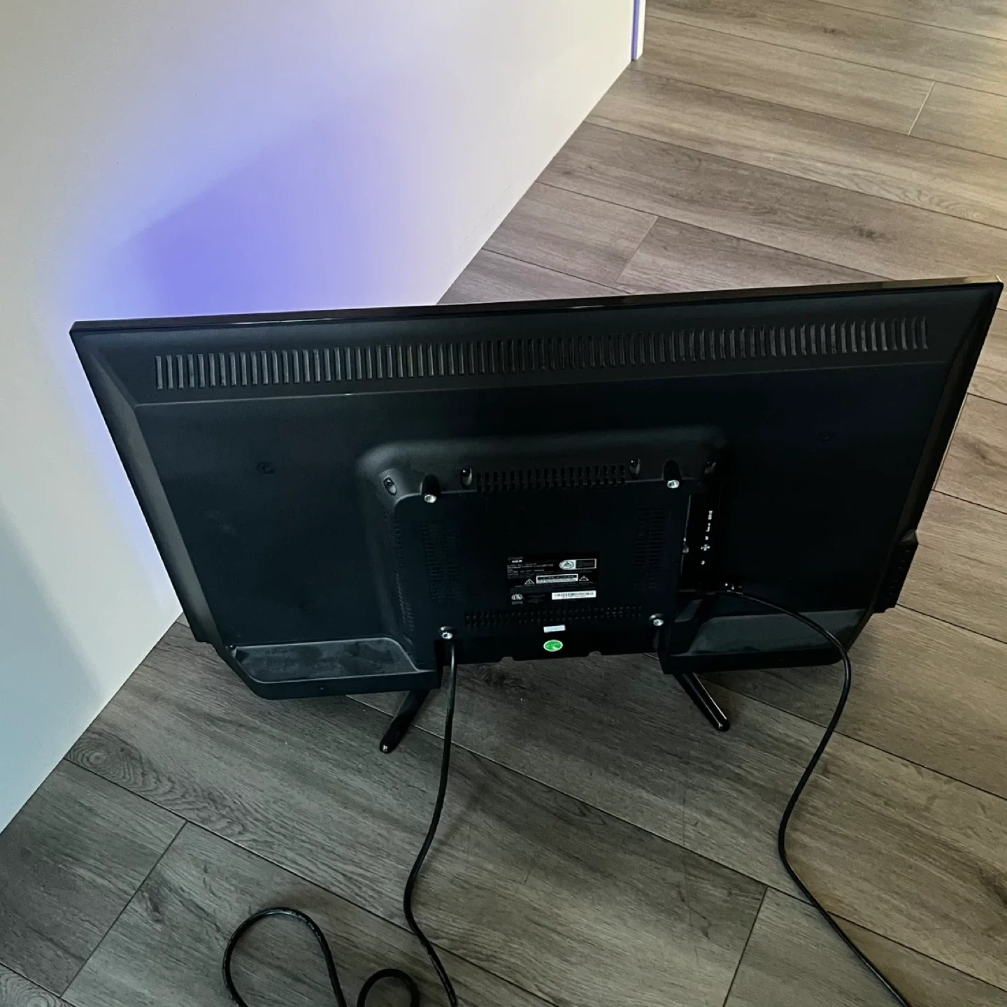 RCA 32" TV image indicator(4)