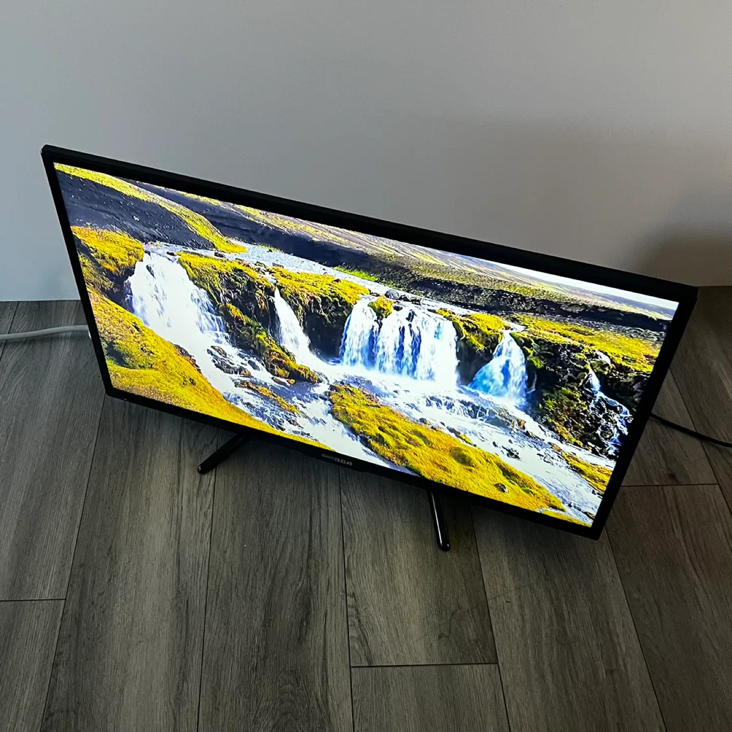 RCA 32" TV image indicator(5)