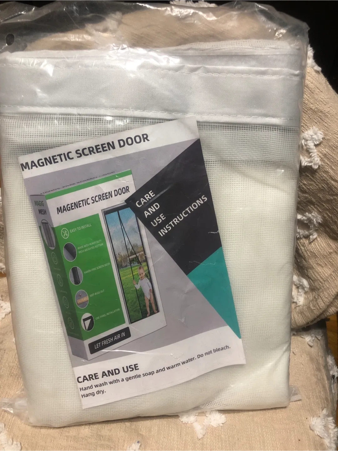 New Magnetic Screen Door 32 “x 80” image indicator(2)