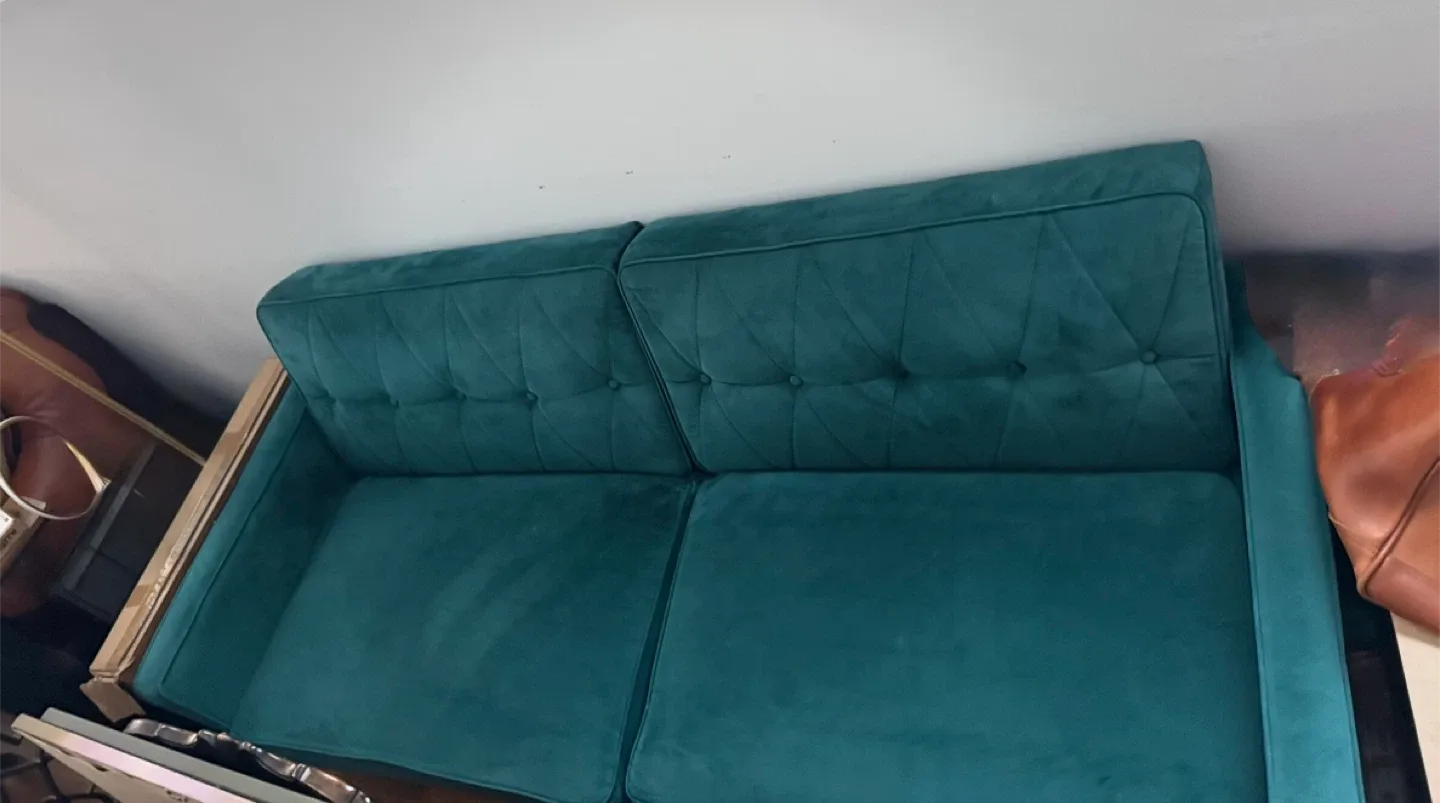 Teal Velvet Sofa image indicator(3)