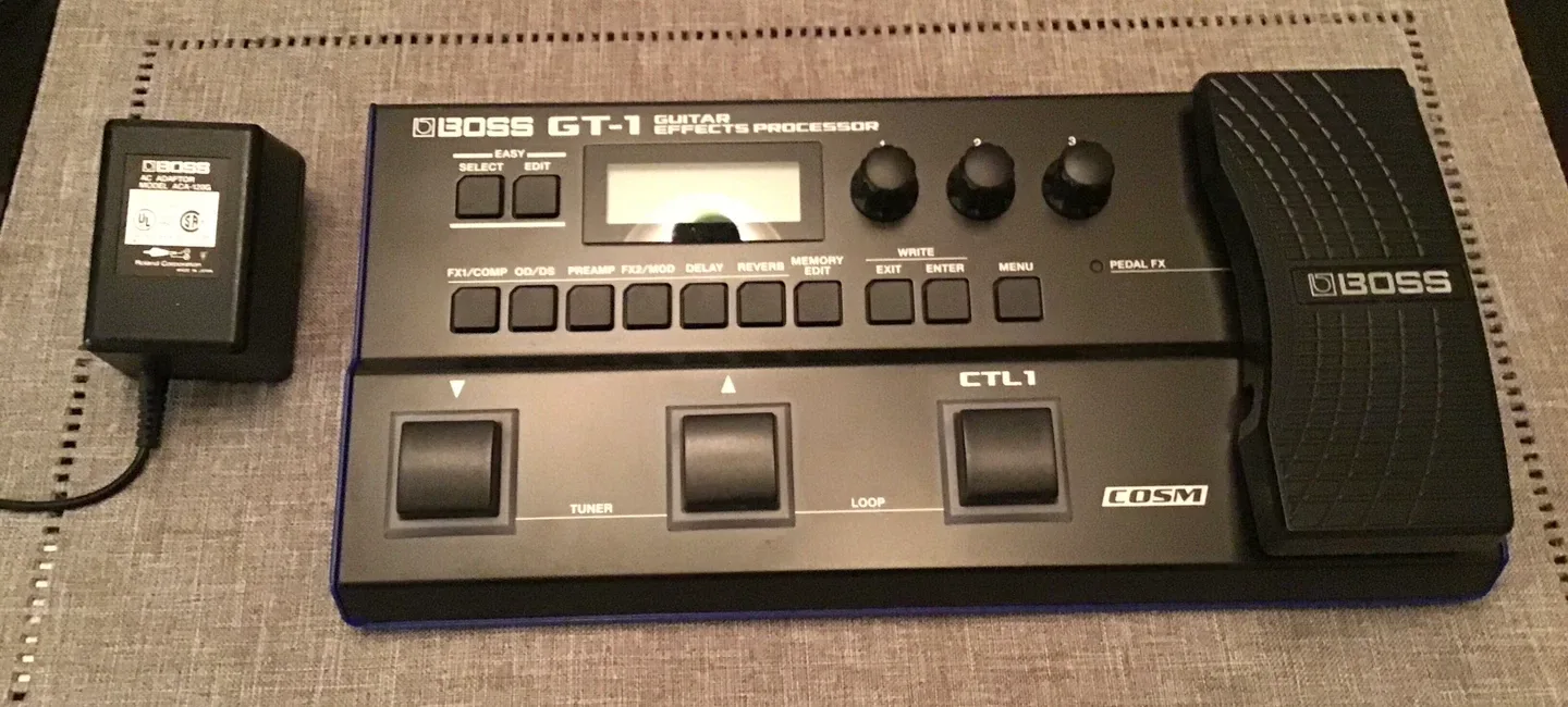 Boss GT-1 Guitar Effects Processor