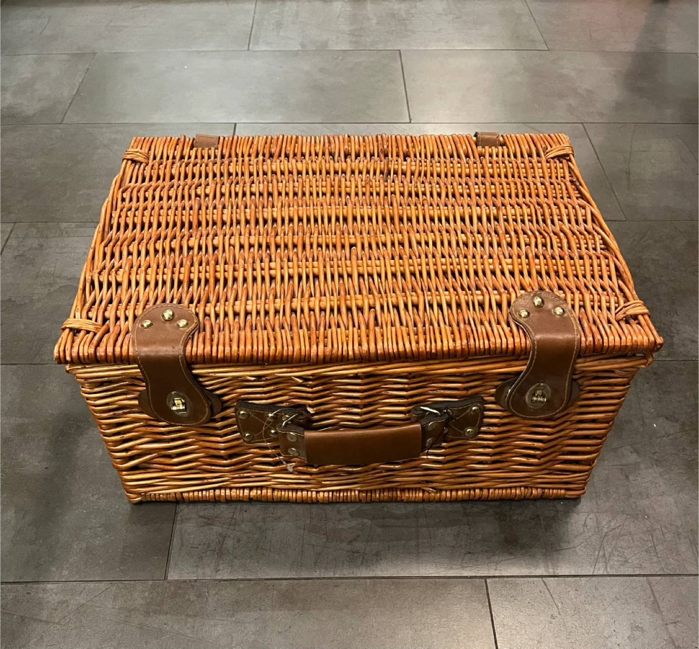 Wicker Picnic Basket with Glasses