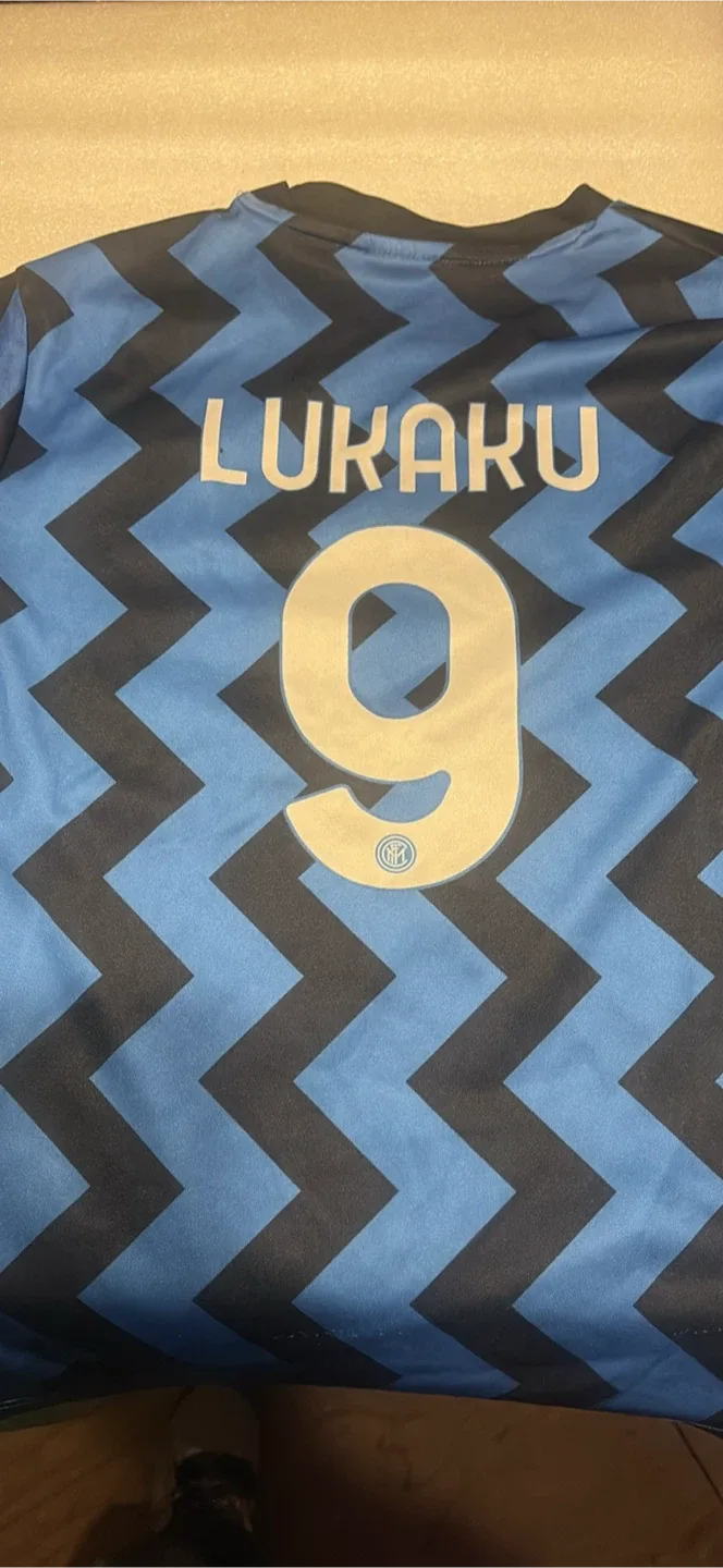 Inter Milan Lukaku #9 Soccer Jersey image indicator(2)