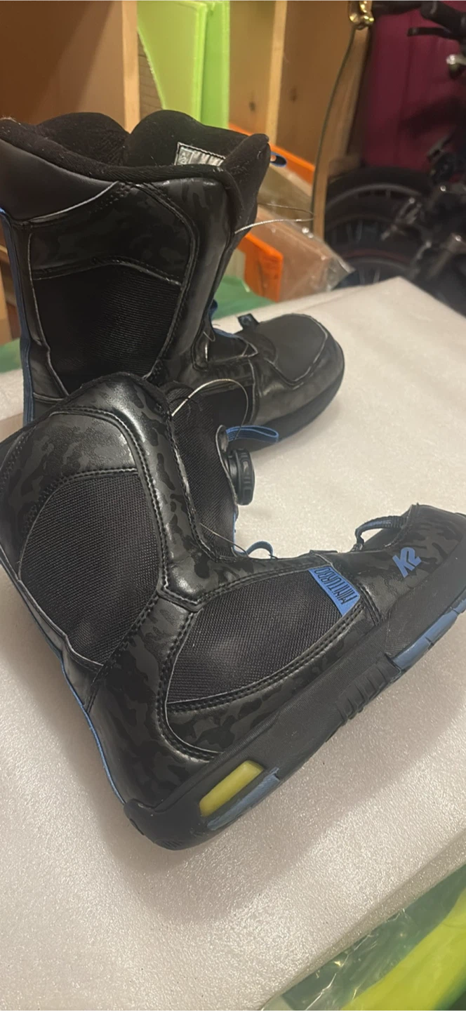 K2 Mini Turbo Snowboard Boots - Men's Size 4 - photo 2