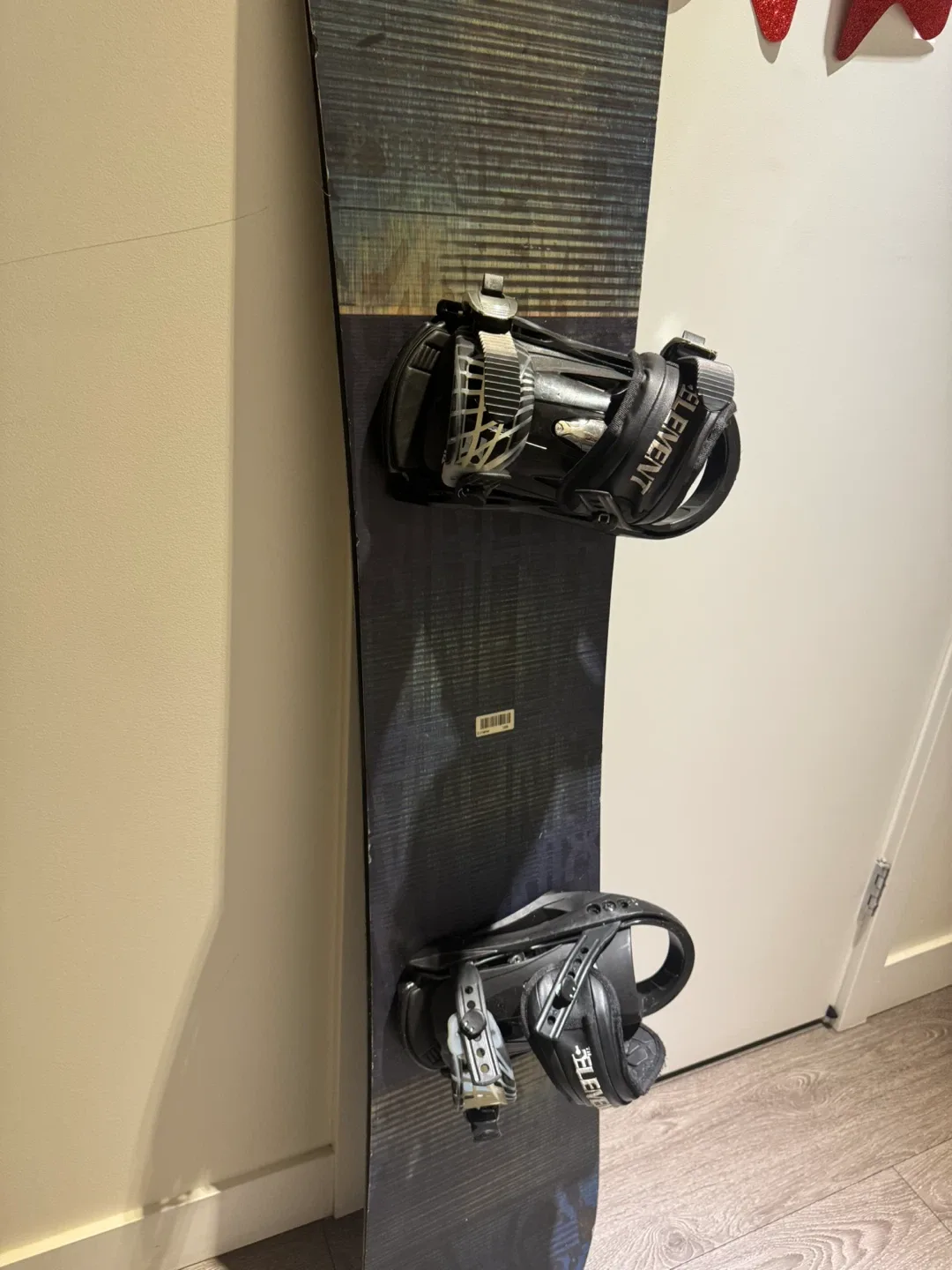 Nitro Snowboard with Element Bindings