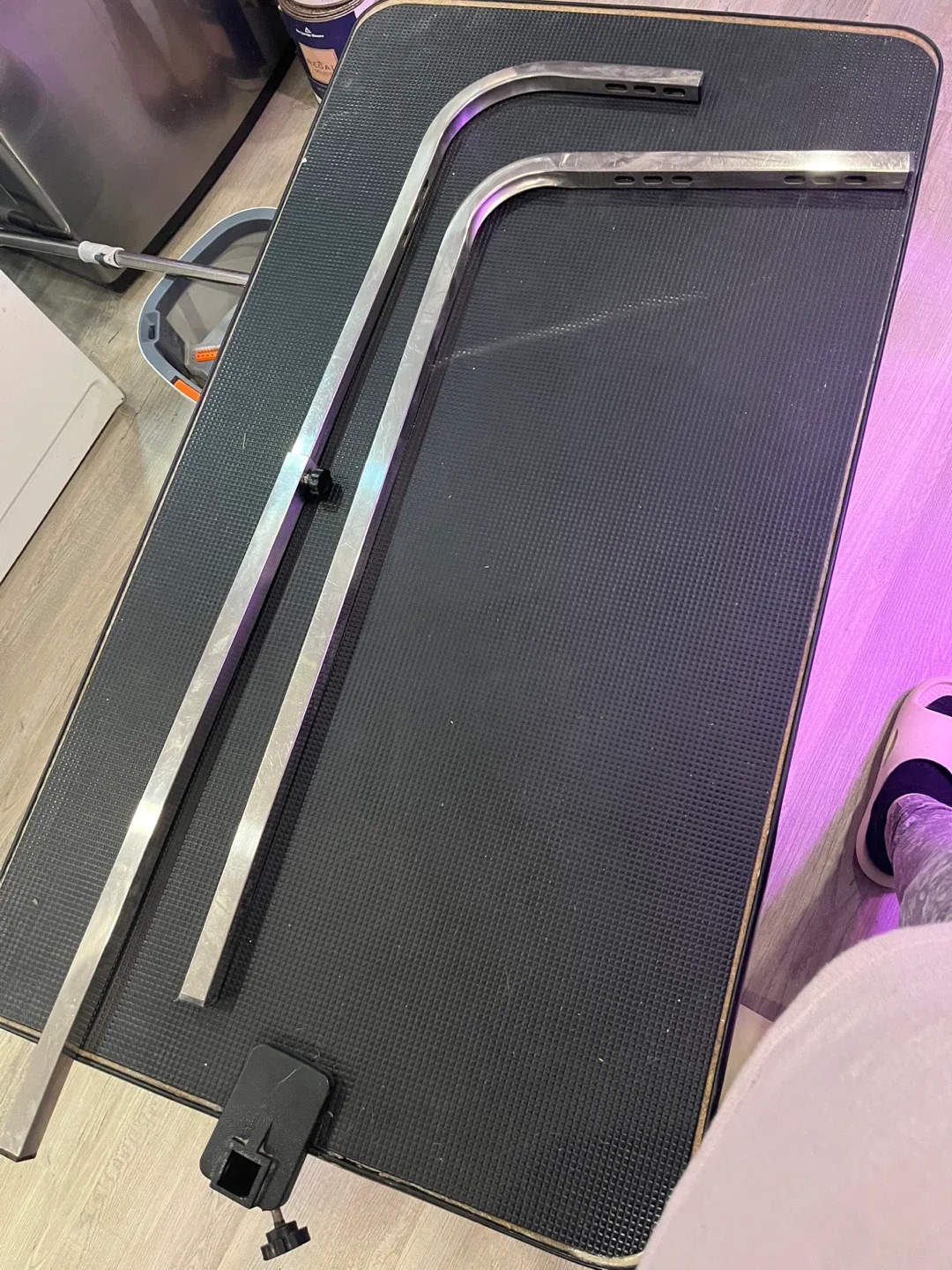 Hydraulic Dog Grooming Table with Adjustable Arm image indicator(5)