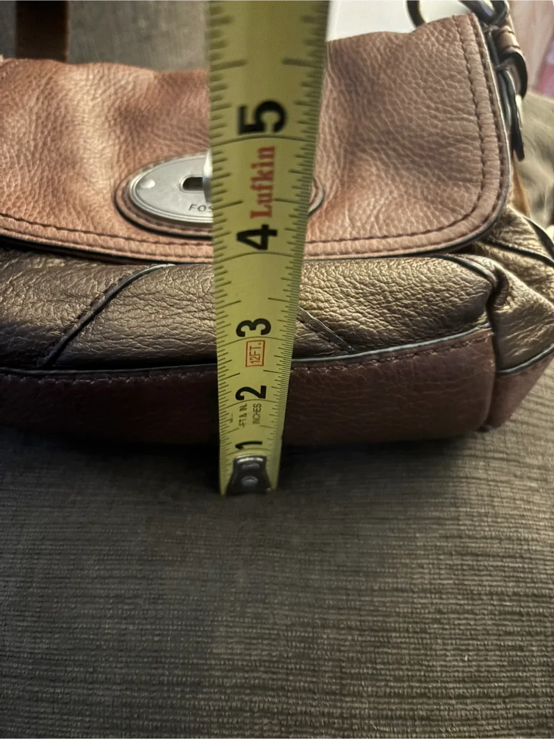 Fossil Brown Leather Crossbody Bag image indicator(10)