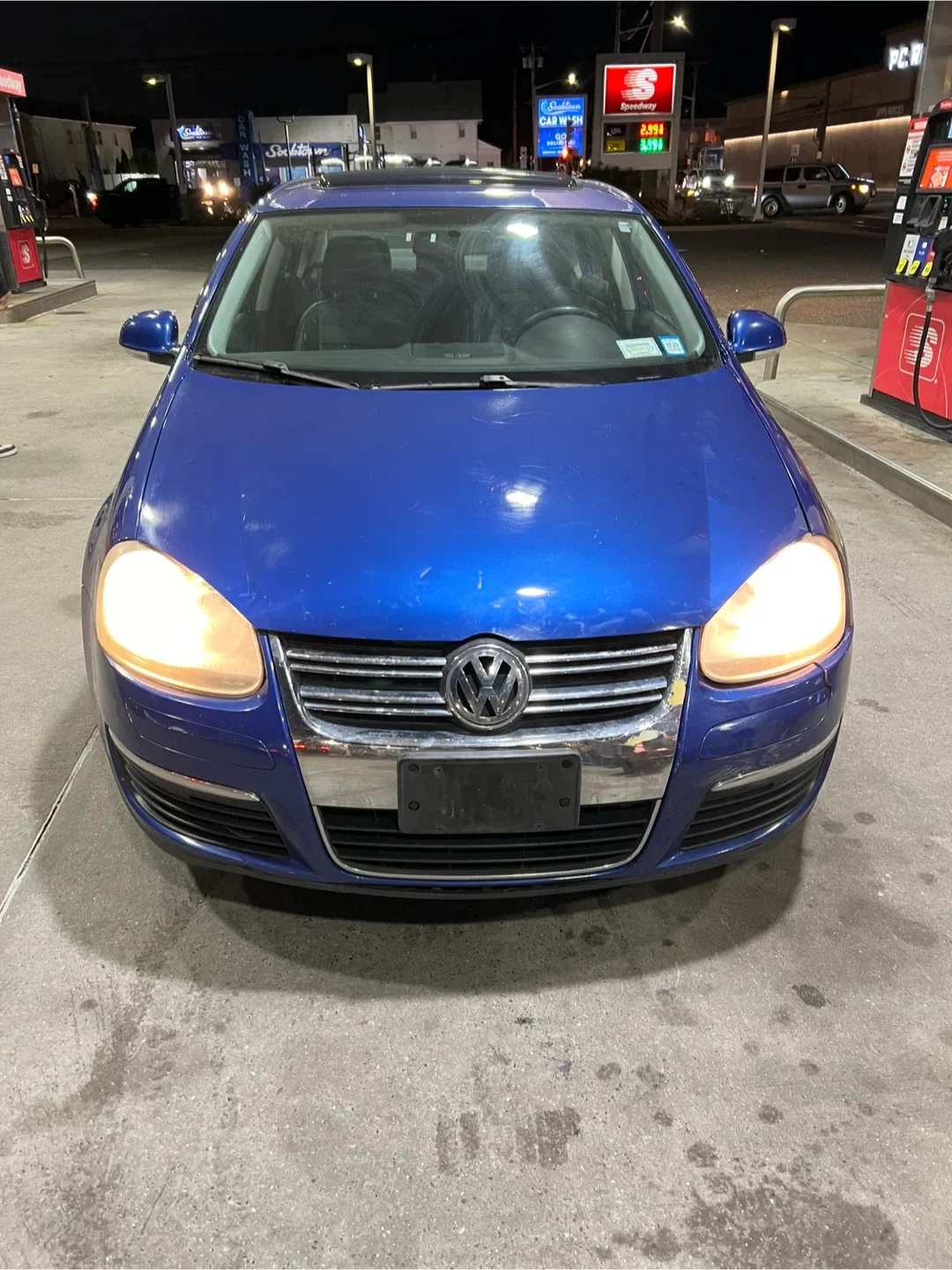 Volkswagen Jetta - Blue Sedan image indicator(5)