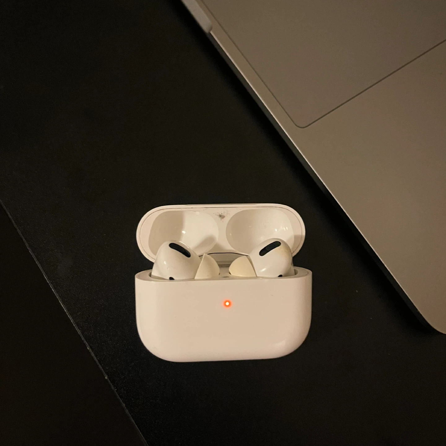Apple AirPods Pro #cleanout - photo 3