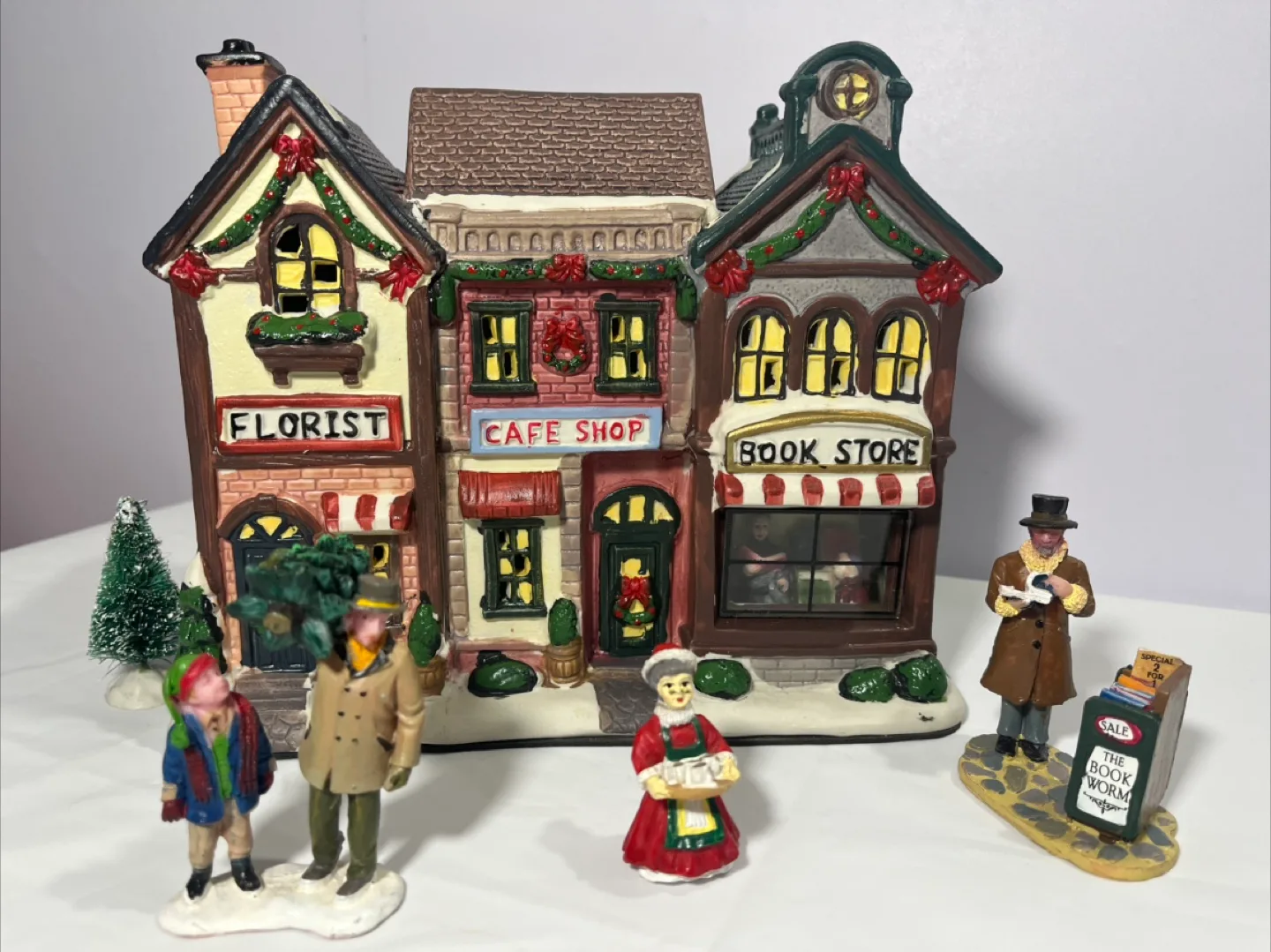 Christmas Village Florist Cafe Bookstore Vintage image indicator(3)