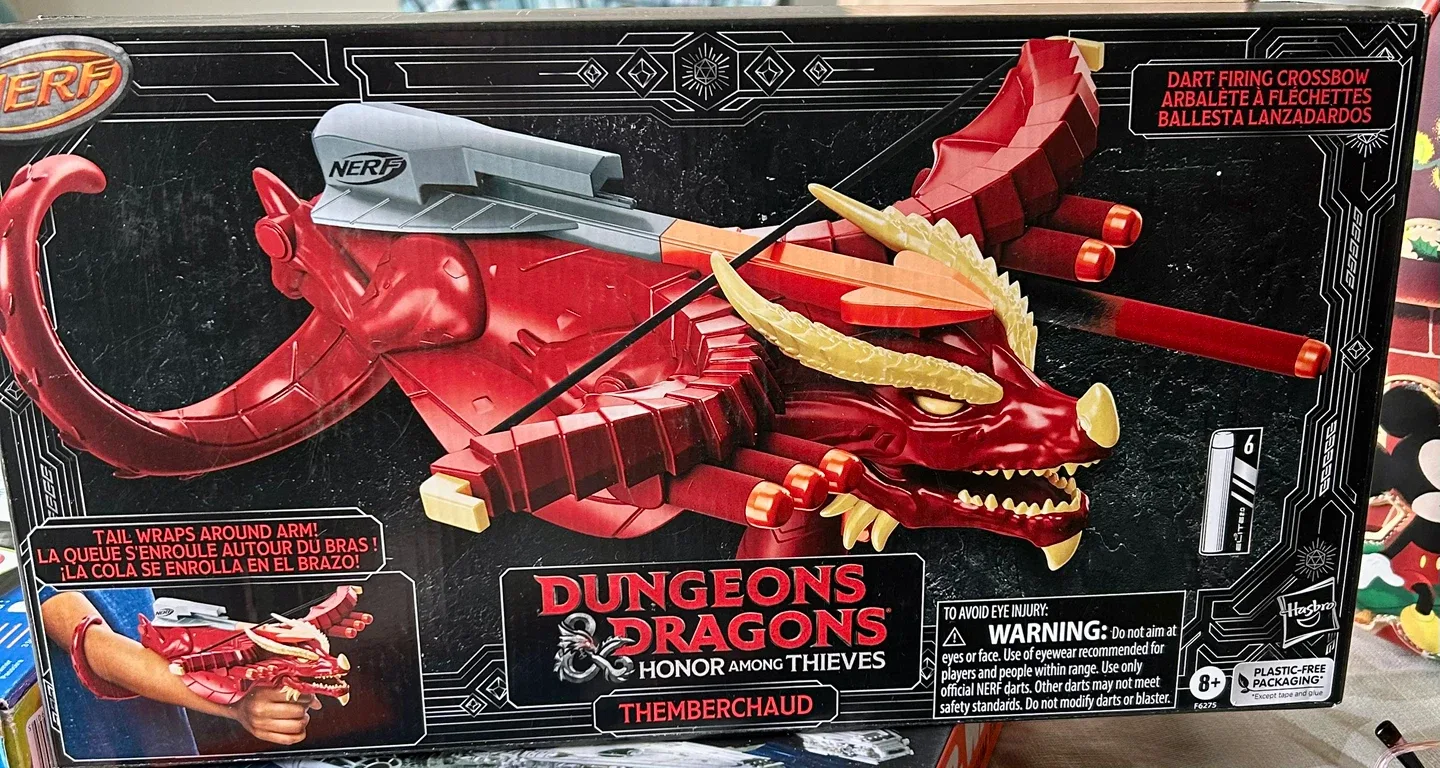 Star Wars Millennium Falcon Deluxe Paper Model Kit