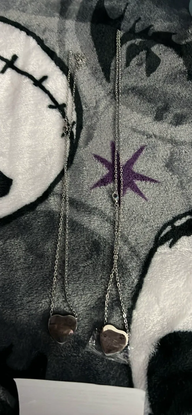 Paw Prints on My Heart Necklace urn image indicator(3)