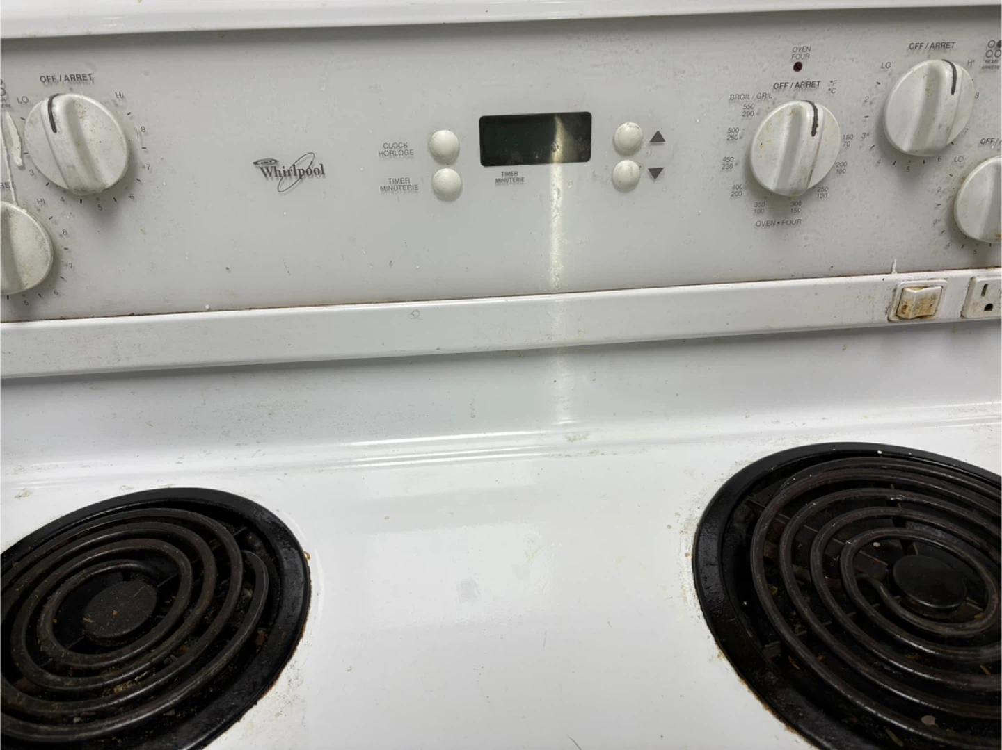 Whirlpool Electric Range Stove - photo 2