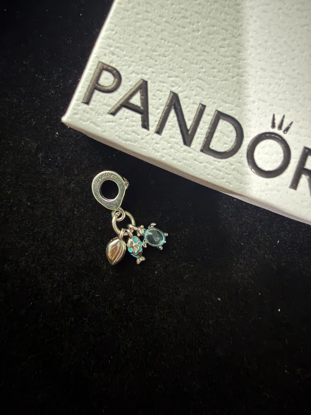 Pandora Charm with Box 🥕 - photo 3
