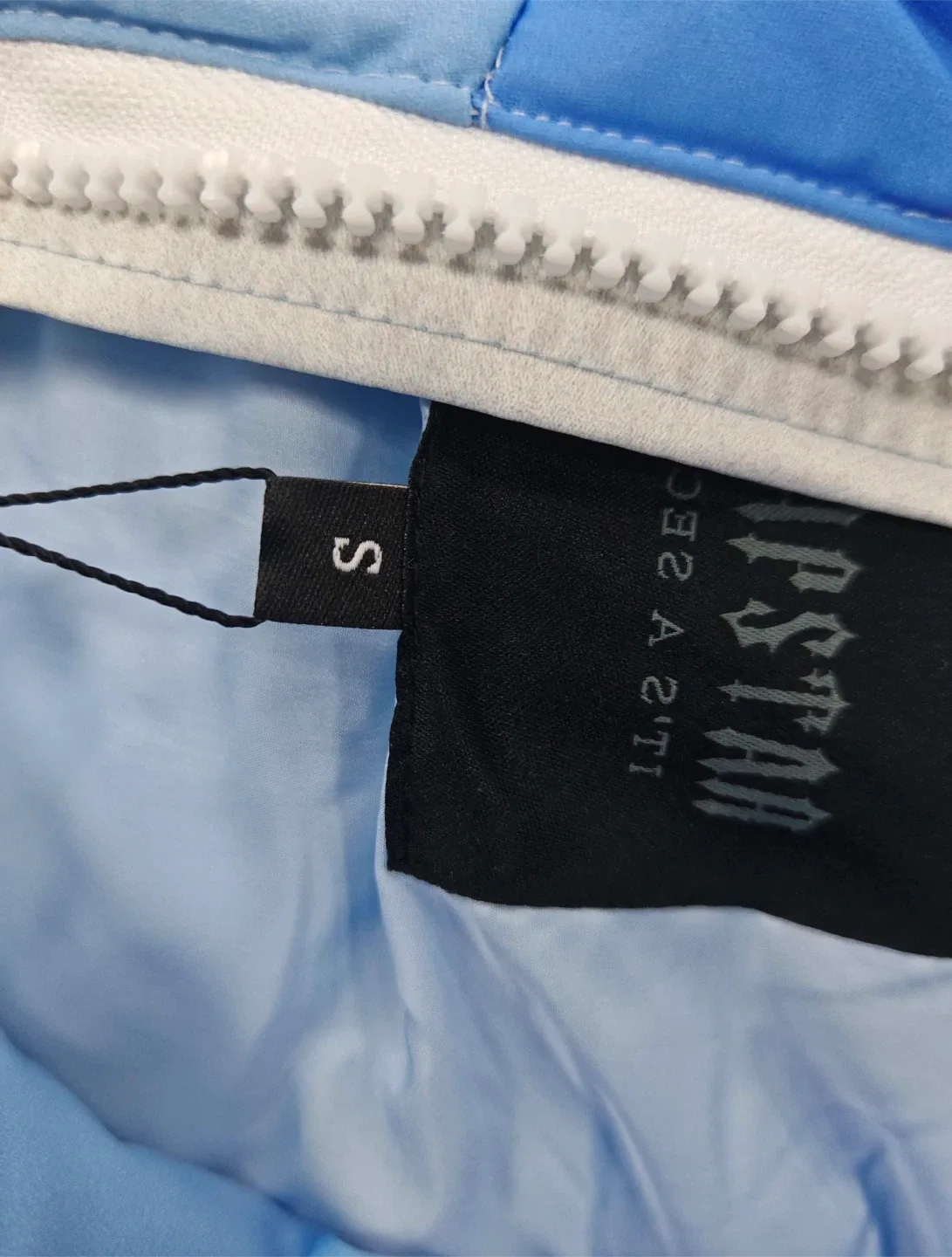 Trapstar Puffer Vest - Size Small image indicator(4)