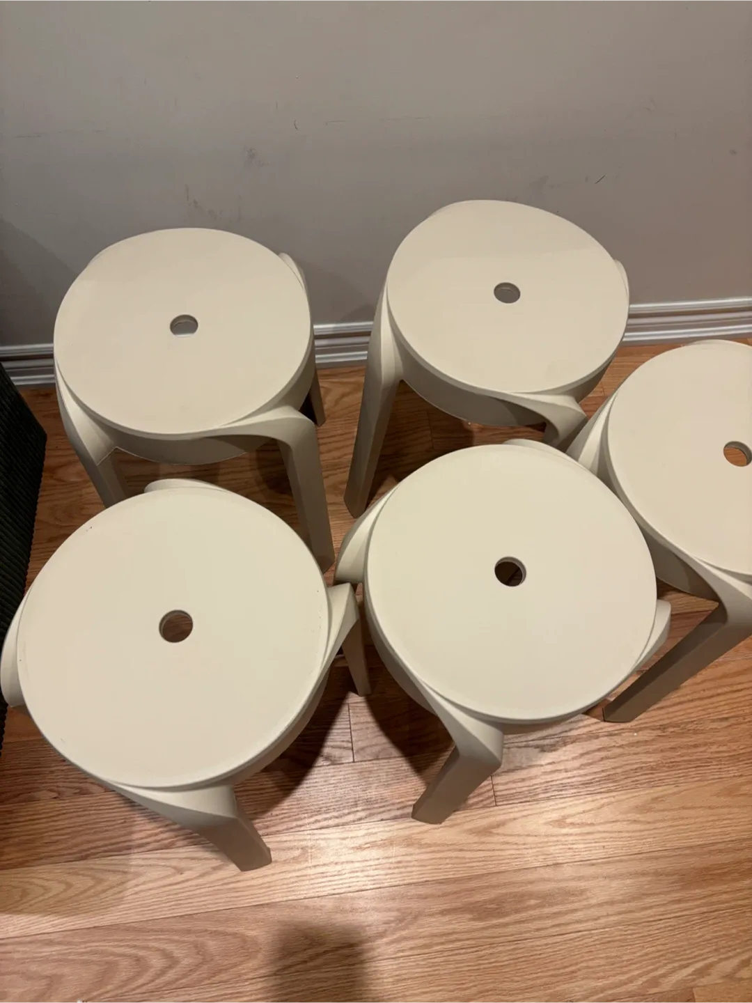 Cream Stackable Stools - Set of 5 image indicator(5)