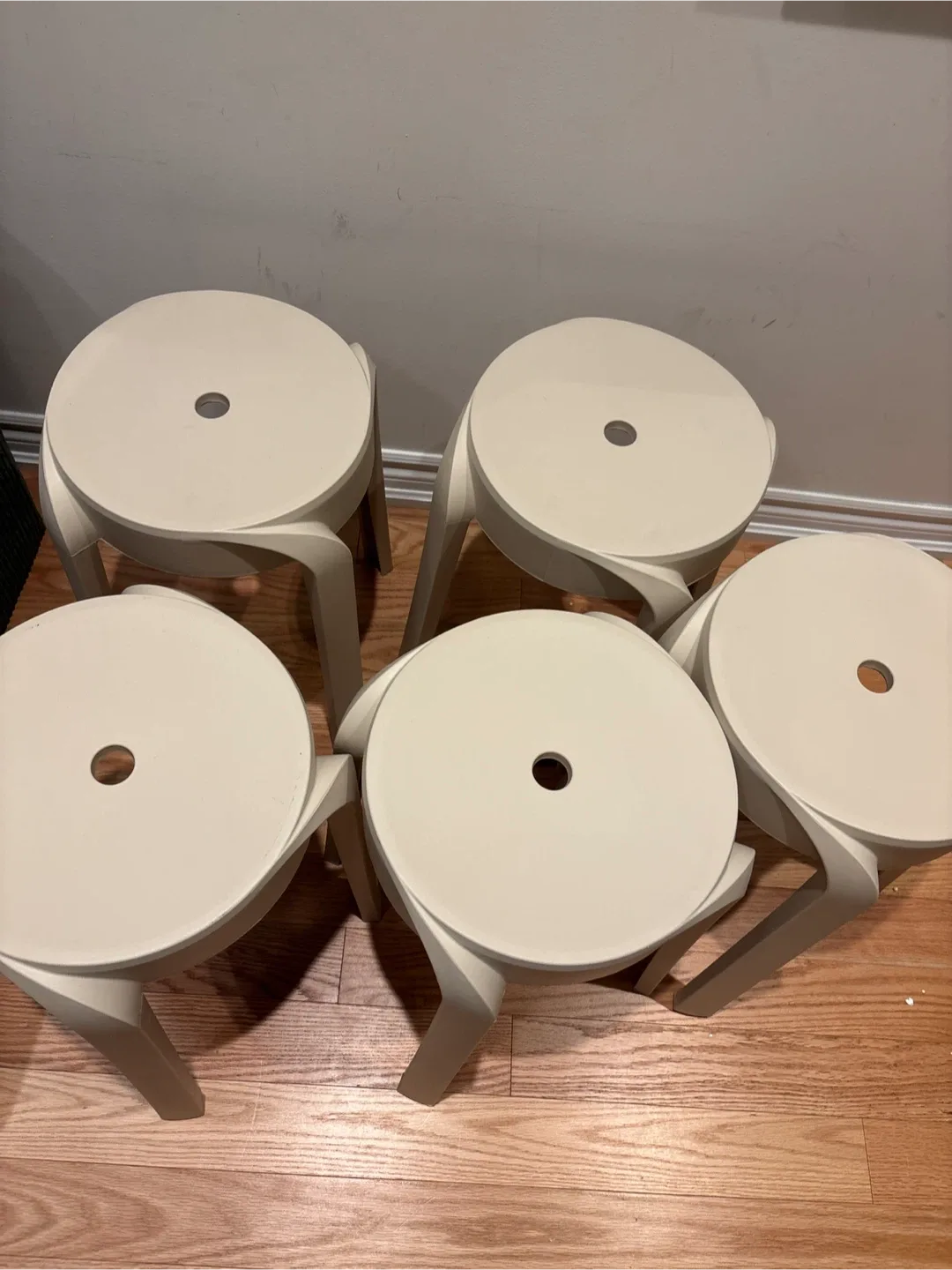 Cream Stackable Stools - Set of 5 image indicator(6)
