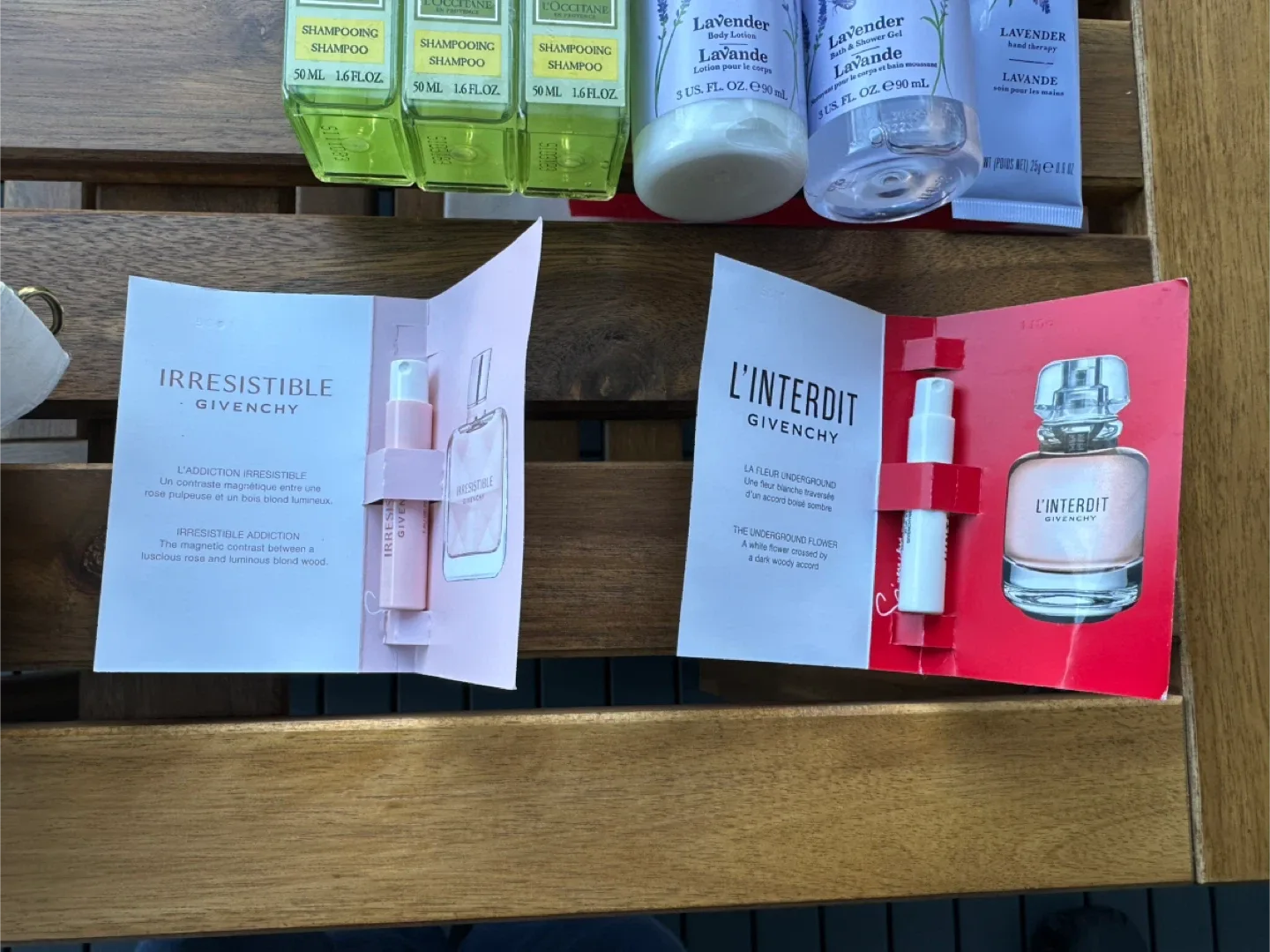 L'Occitane & Crabtree & Evelyn Travel Set image indicator(4)