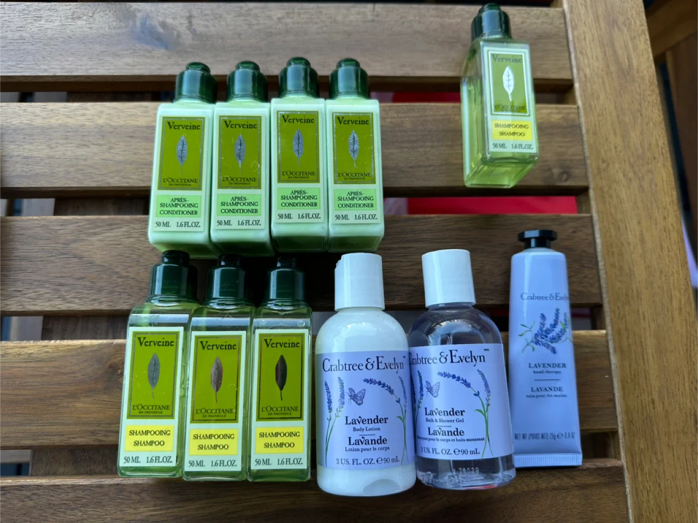 L'Occitane & Crabtree & Evelyn Travel Set image indicator(5)