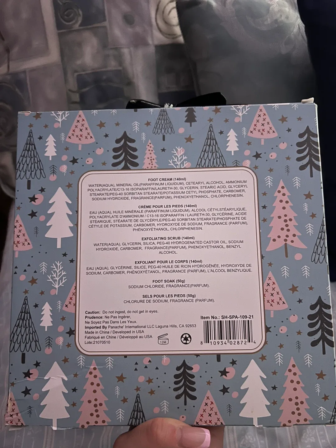 Peppermint Winter Foot Treat Set image indicator(2)