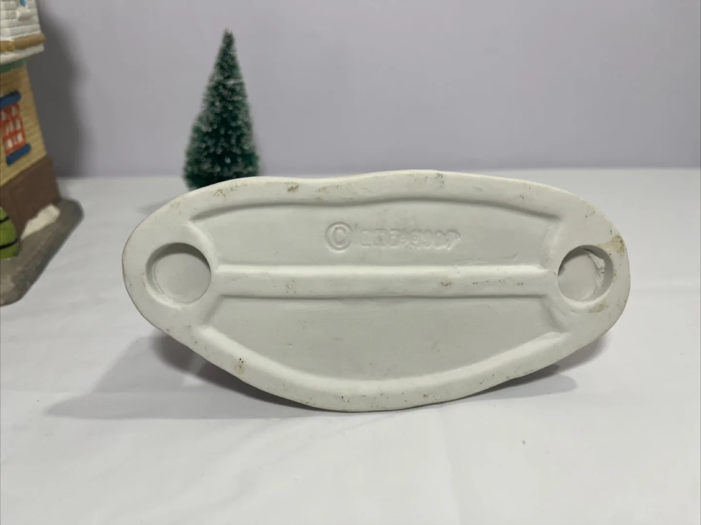 Christmas Village Figurines Collection image indicator(5)