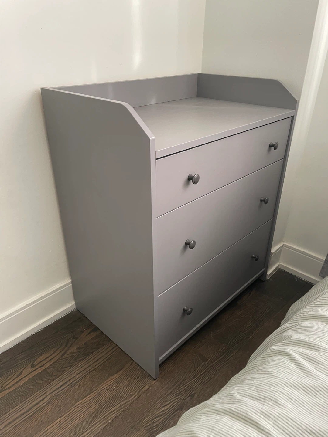 3 drawer gray dresser