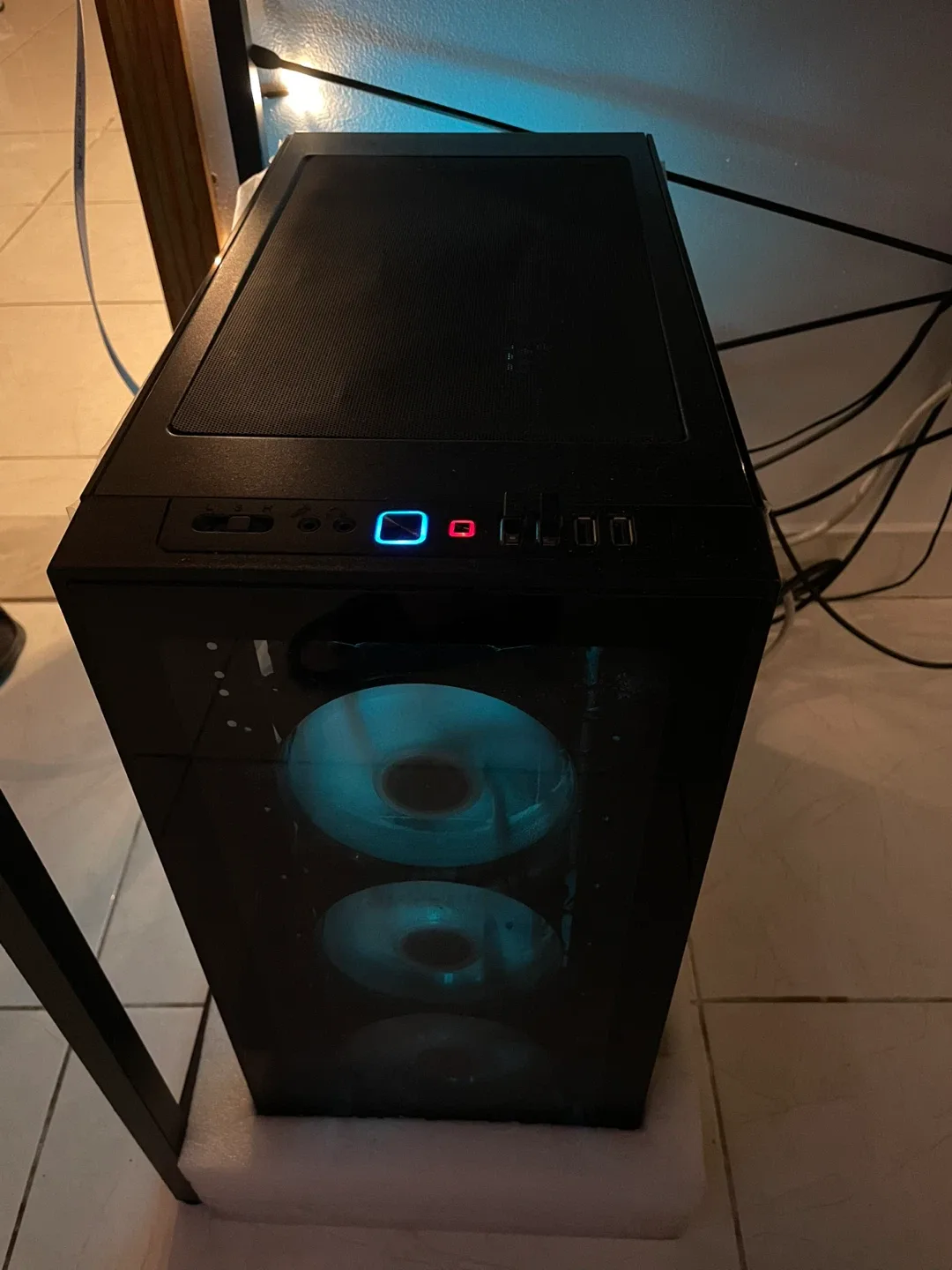 Custom Built Gaming PC - AMD Ryzen 5 2600, 16GB RAM