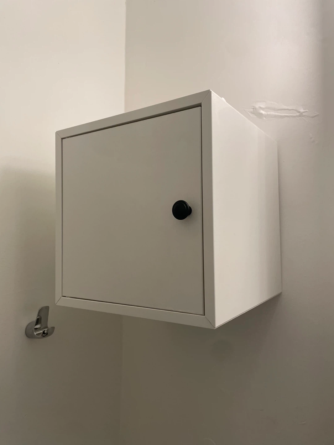 Ikea EKET with door + suspension rail