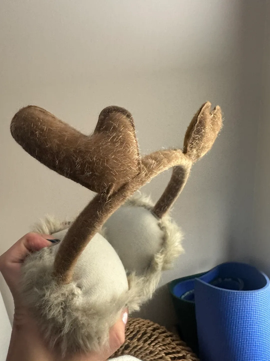 Cute Deer Earmuffs - Keep Warm! image indicator(2)