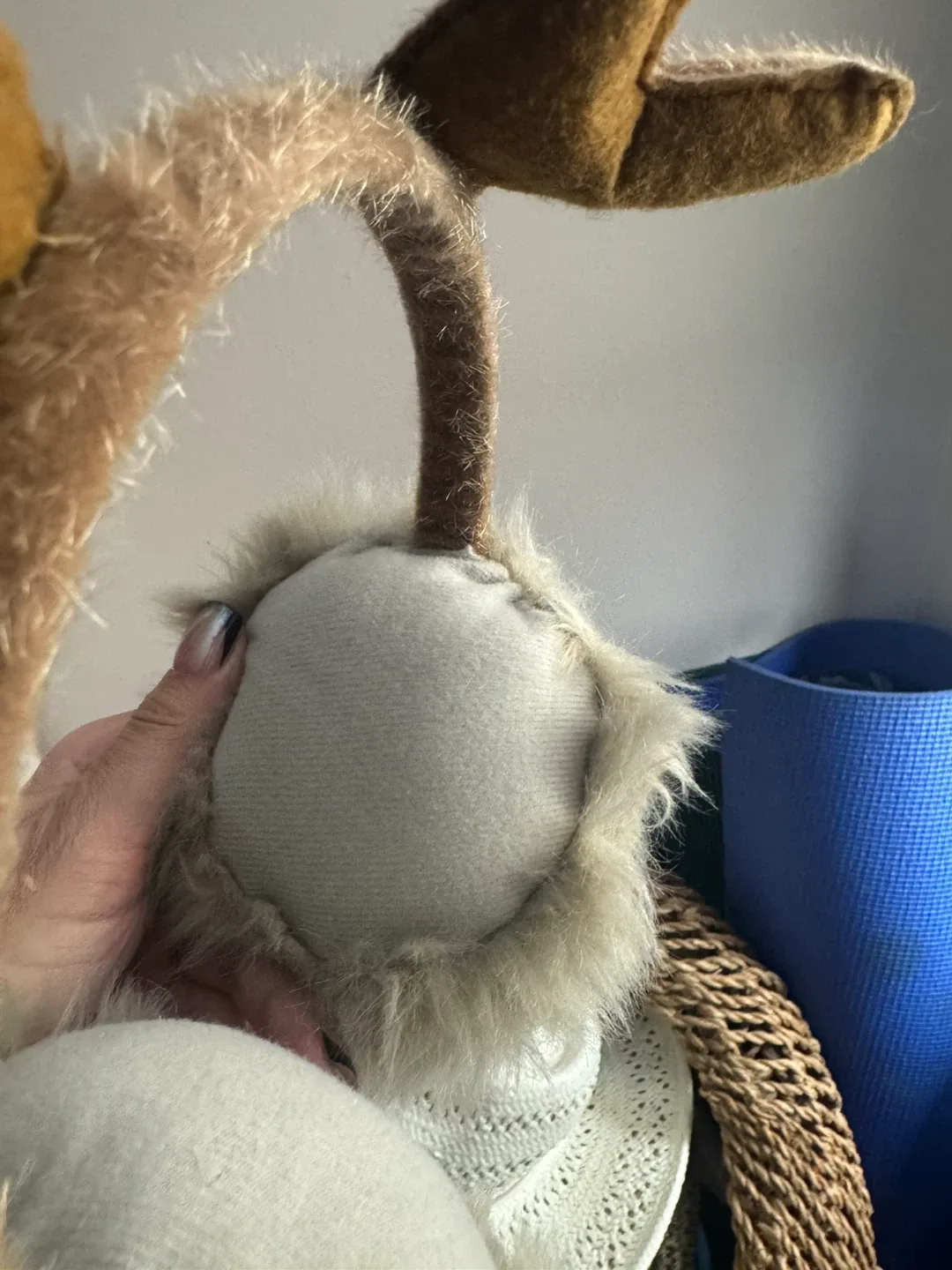 Cute Deer Earmuffs - Keep Warm! image indicator(3)