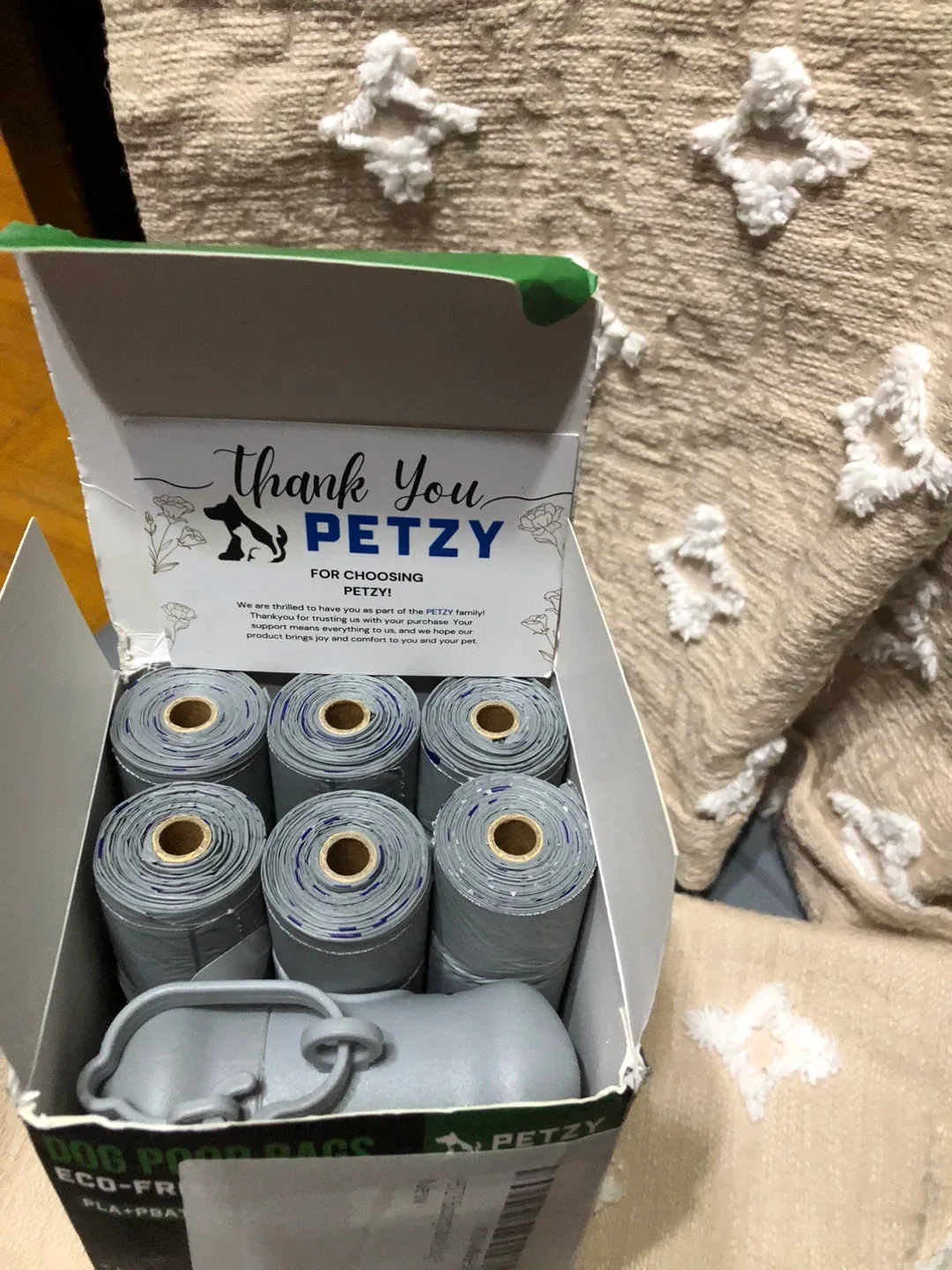 New Petzy Dog Poop Bags - 240 Bags image indicator(3)