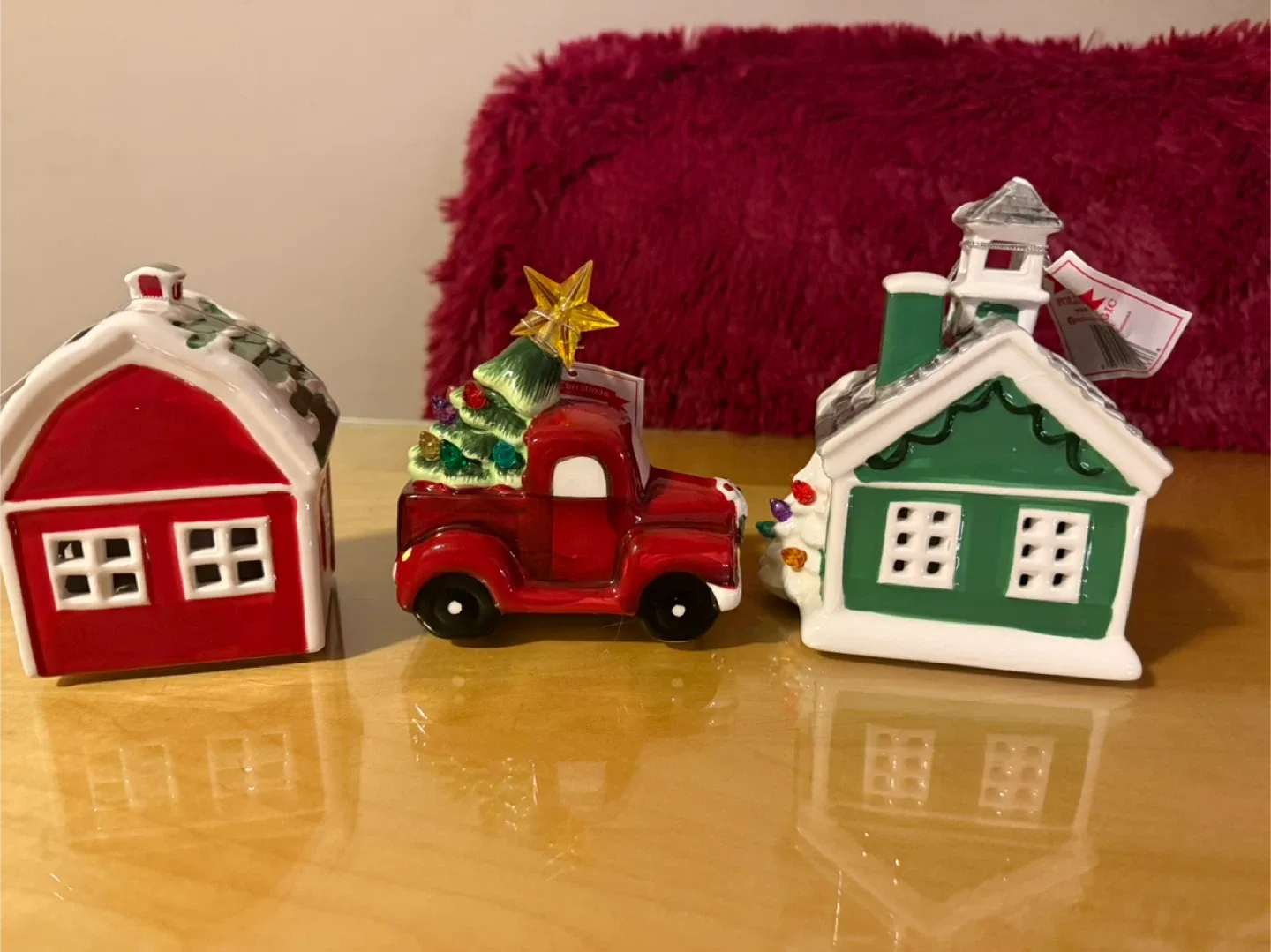Mr. Christmas Lighted Village Set - New image indicator(2)