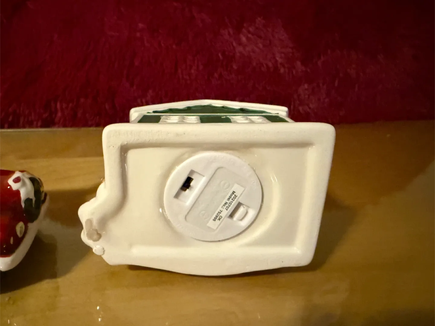 Mr. Christmas Lighted Village Set - New image indicator(4)