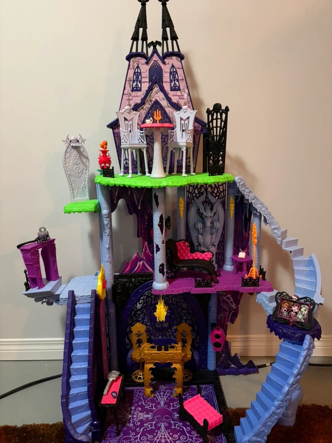 Monster high Freak Fusion Catacombs Playset image indicator(2)