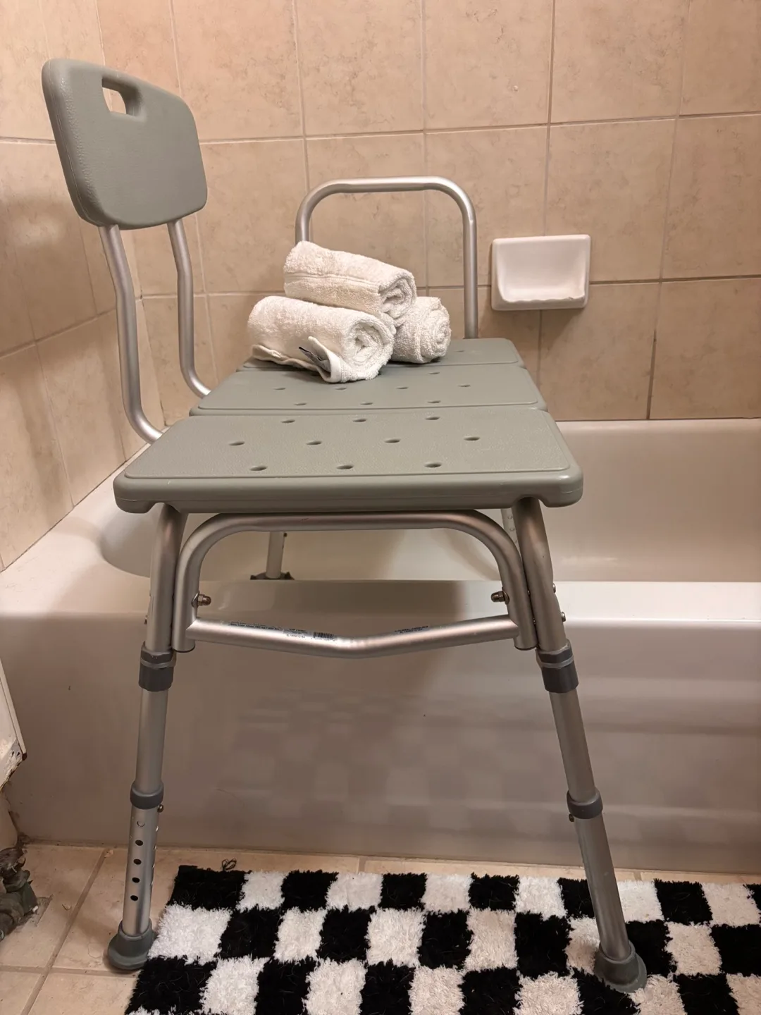 ✨ Premium Shower Chair– Like New – Delivery Available ⭐ image indicator(4)