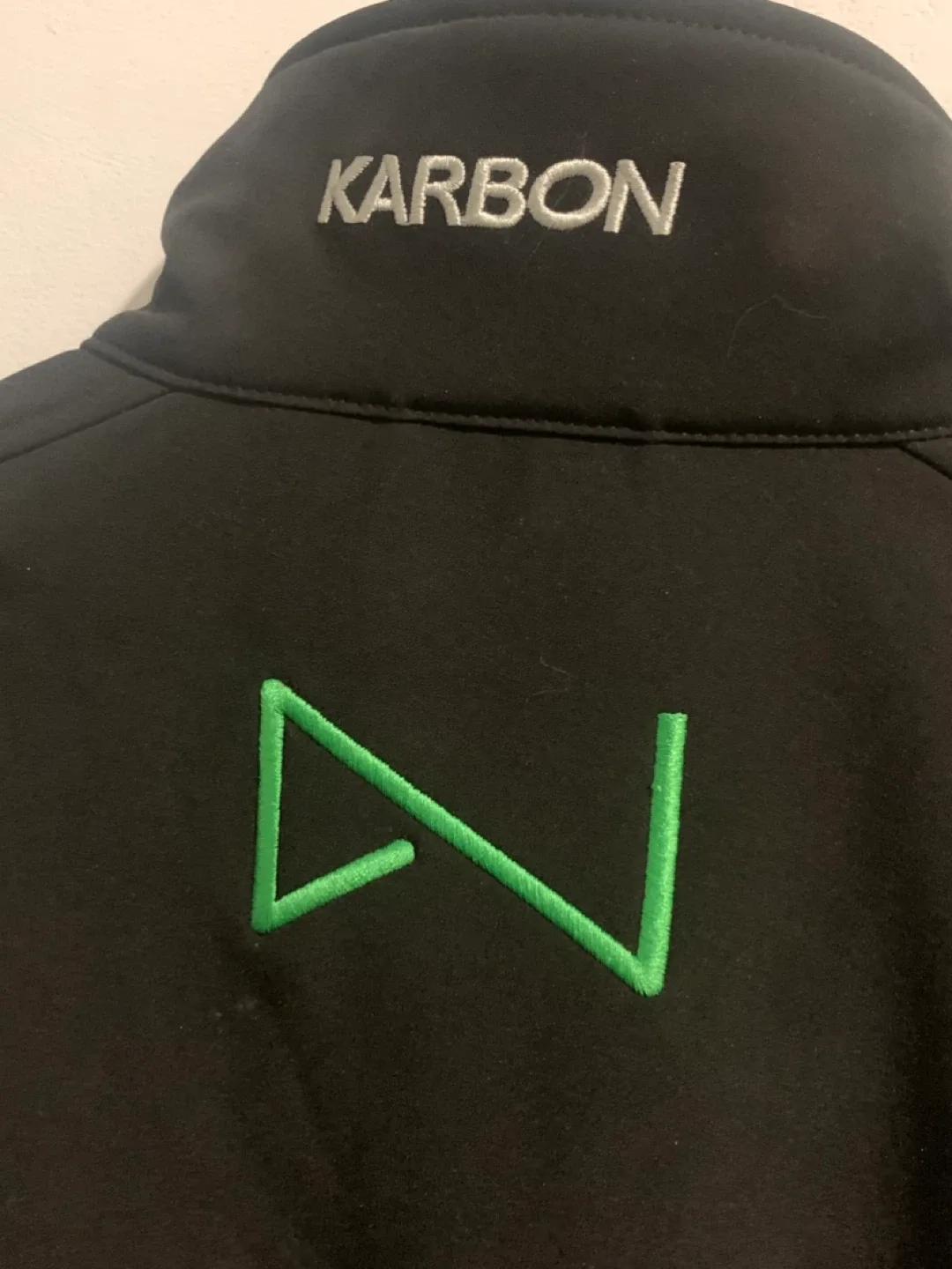 Karbon Black Jacket - New image indicator(8)