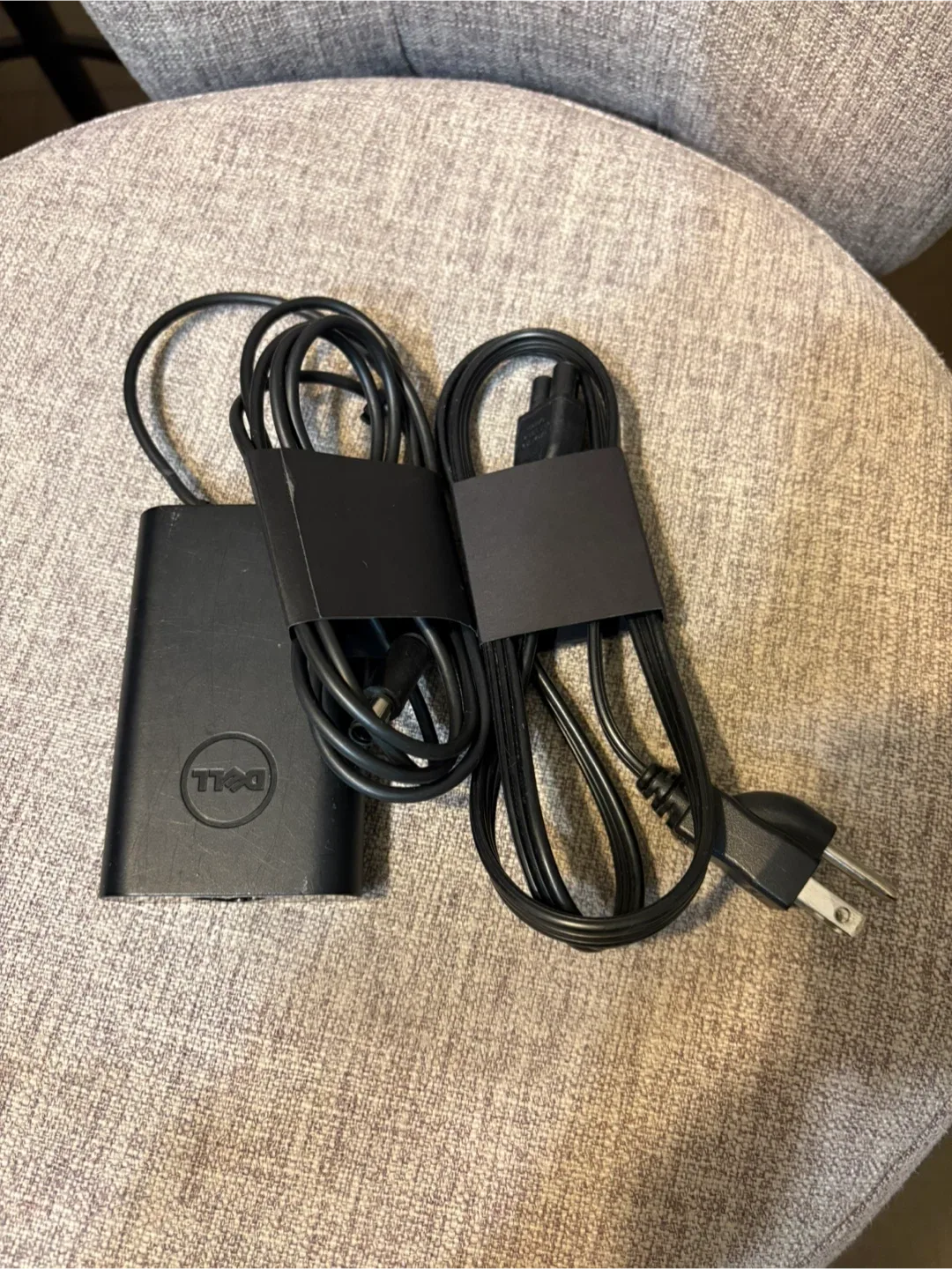 Dell Latitude E7470 Laptop image indicator(5)