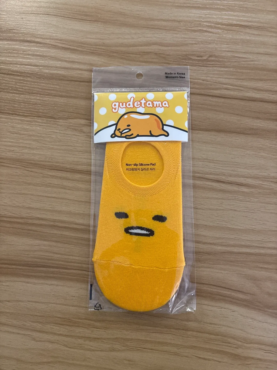 #Cleanup Gudetama Women's Size Socks - New