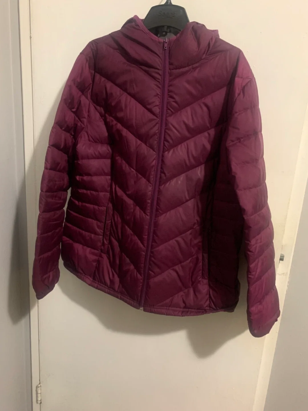 Nevada Puffer Jacket - Burgundy