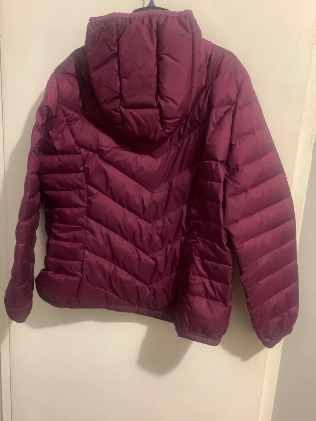 Nevada Puffer Jacket - Burgundy image indicator(2)